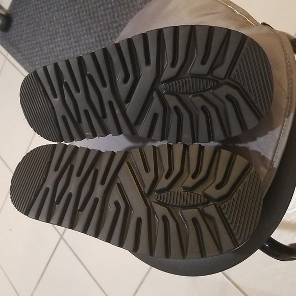 💕JOSHUA SANDERS💕 100 Leather Sneakers ~ Crochet Smile Slip On Platform 39 NWT - Picture 11 of 13